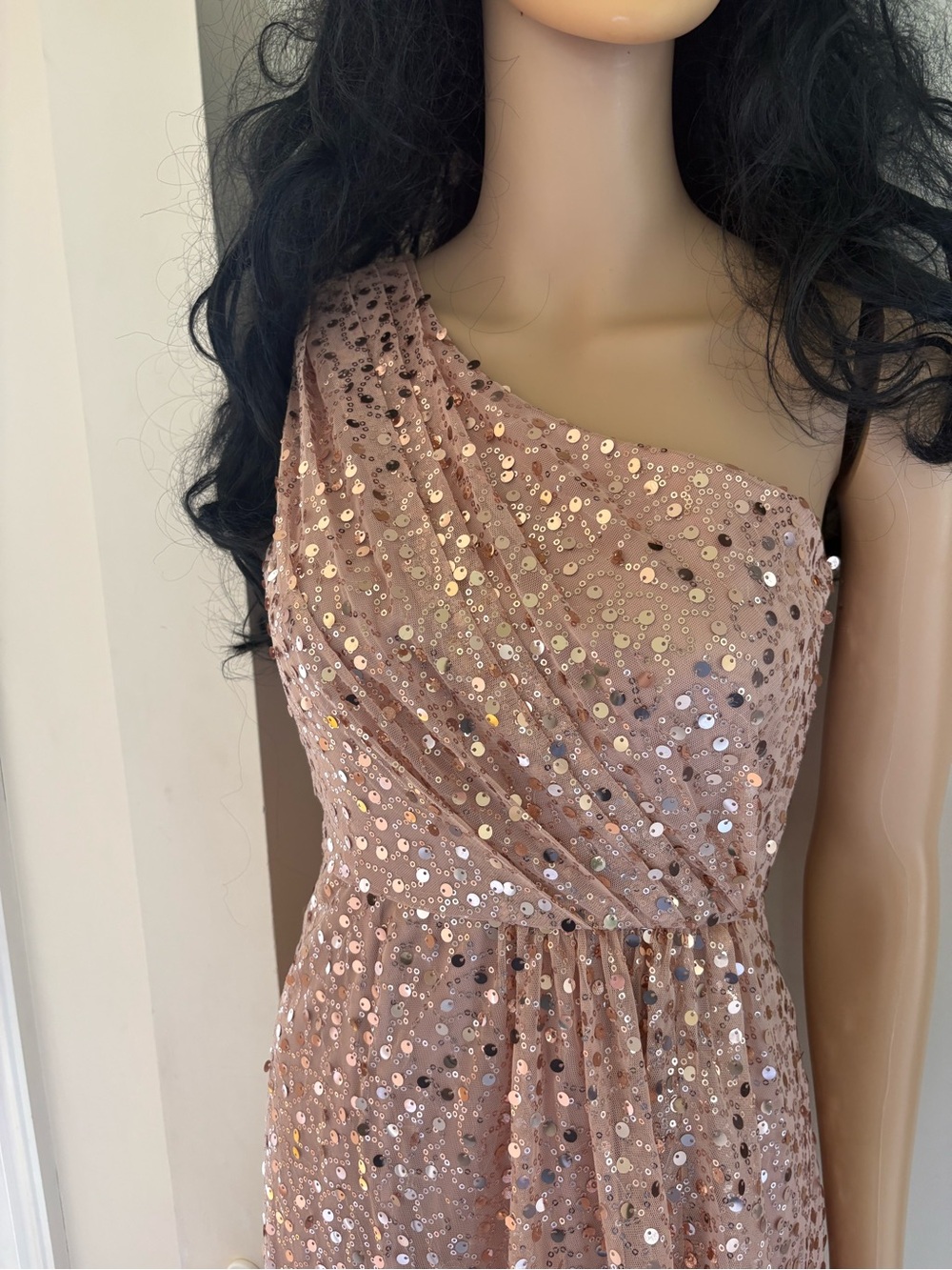 MaxandCleo Rosegold Sequin One-Shoulder Evening Dress Size 2 - Picture 3 of 5